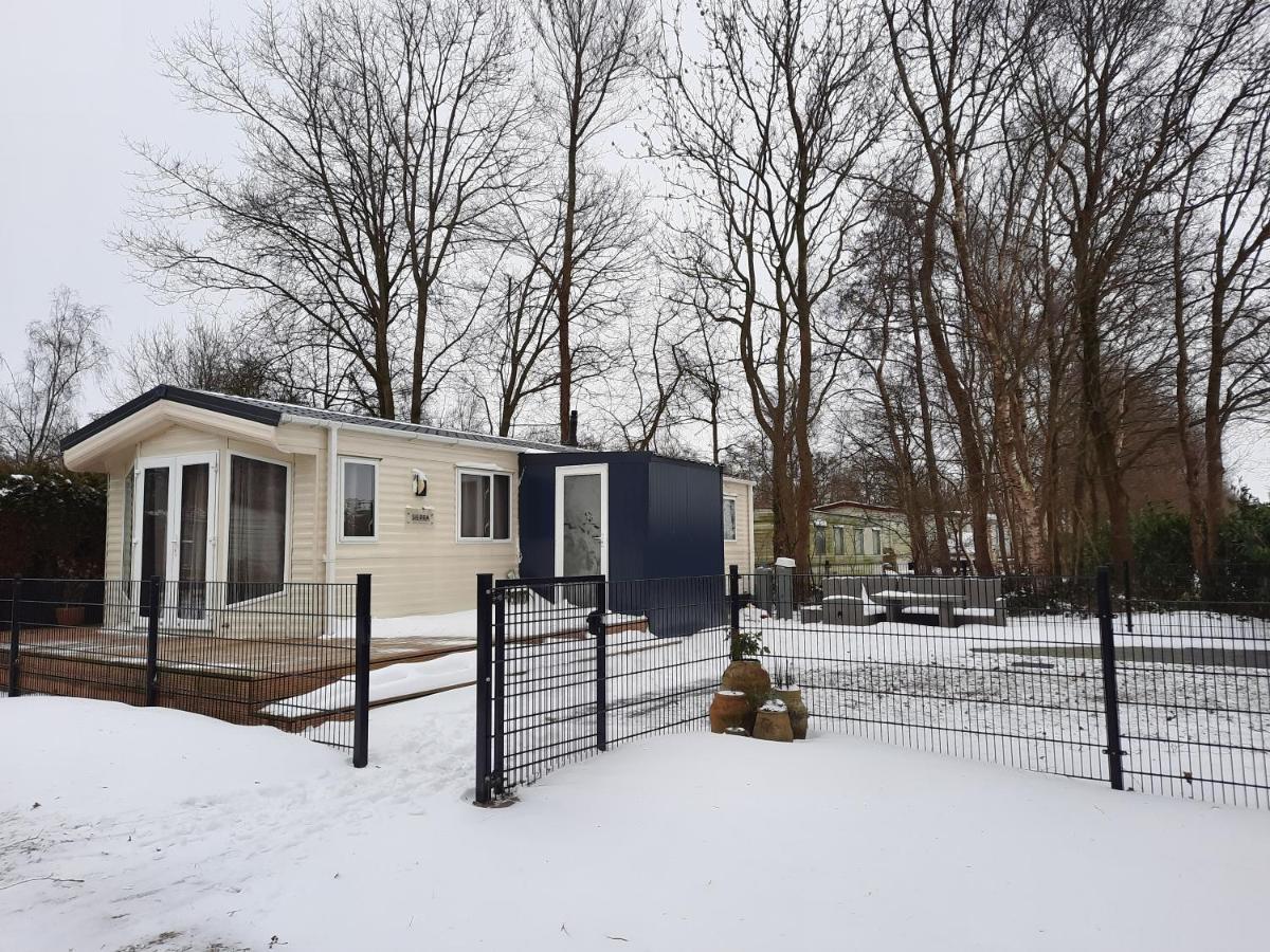 Vakantienoord, Chalet 6P With Veranda, Located In Friesland, 5 Stars Camping On The Lake Suameer Exterior photo