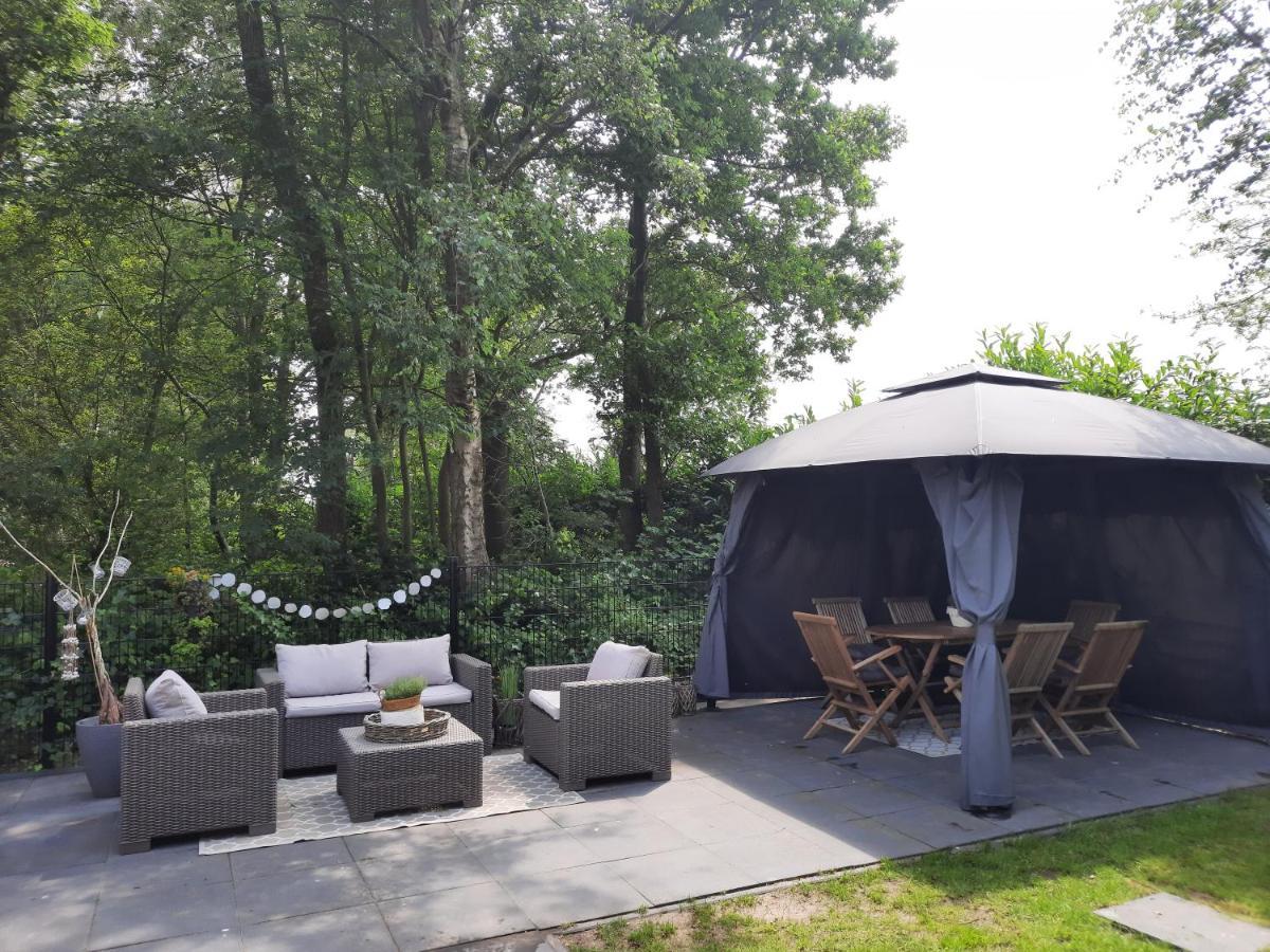 Vakantienoord, Chalet 6P With Veranda, Located In Friesland, 5 Stars Camping On The Lake Suameer Exterior photo